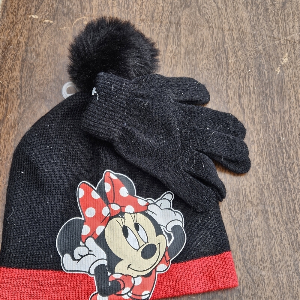 Kids Black and Red Minnie Mouse Beanie and Gloves Set